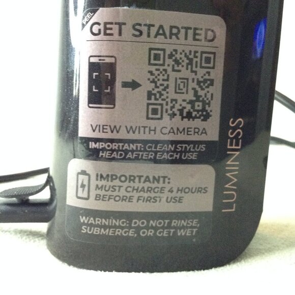 Luminess Pro Air Brush System, Hand Held with New Sealed Makeup. Model LB100 - Picture 7 of 10